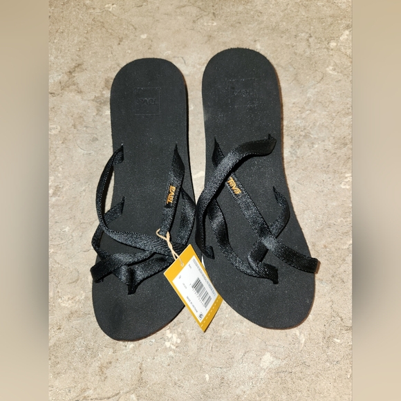 Teva Mush Mandalyn Wedge Strappy Black Sandals Flip Flops Size 9 Wide - Picture 1 of 9
